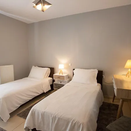 V Luxury Apartment 1 Ioannina Exterior photo