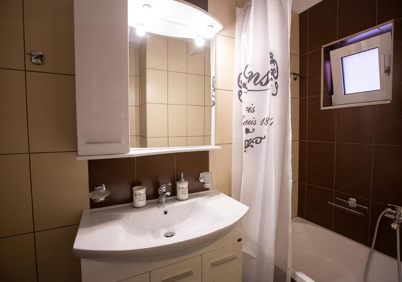 V Luxury 1 Apartment *